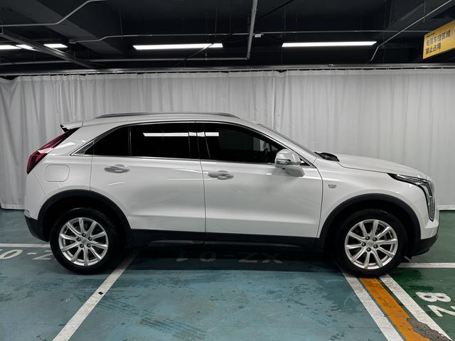 Cadillac XT4 2018 thumb 6