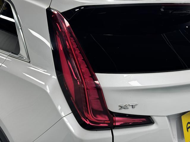 Cadillac XT4 2018 thumb 11