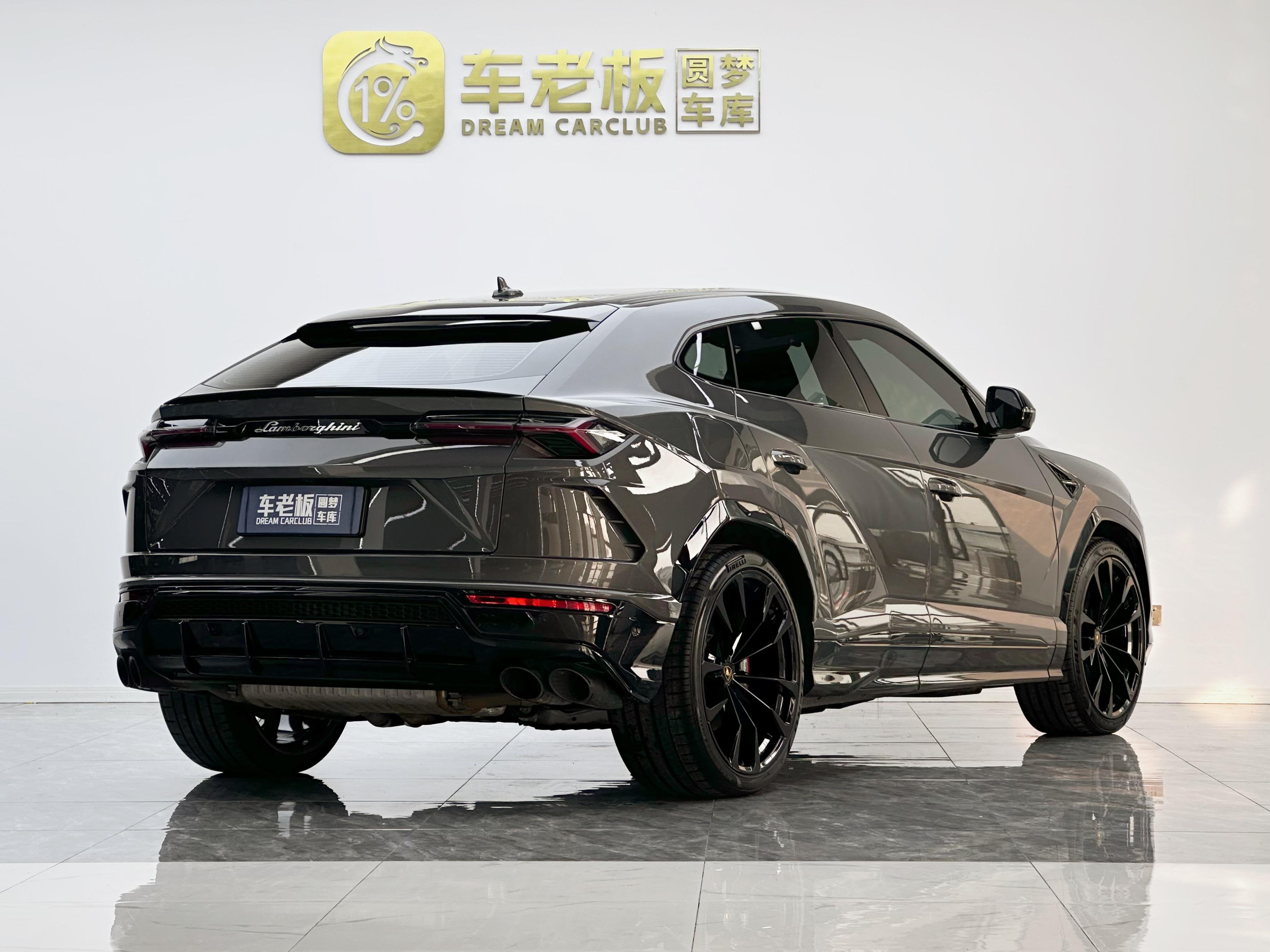Lamborghini Urus 2021 thumb 2