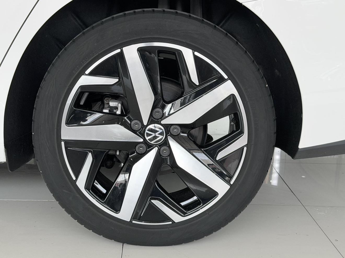 Volkswagen Lamando 2023 thumb 8