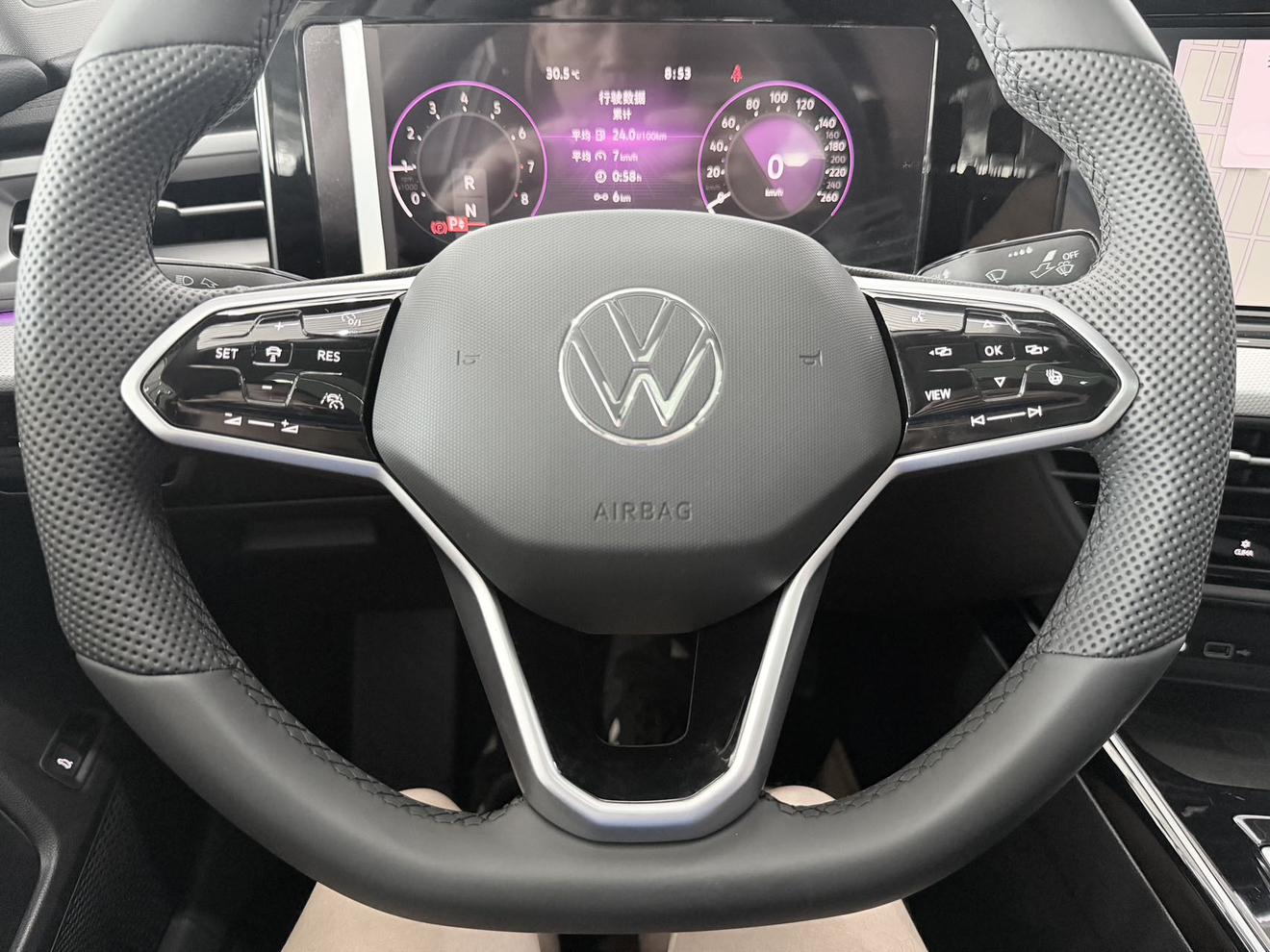 Volkswagen Lamando 2023 thumb 12