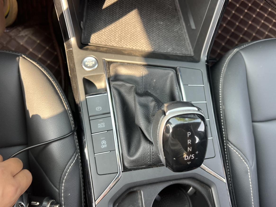 Volkswagen Passat (North America and China) 2022 thumb 7