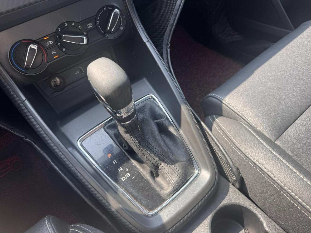 MG ZS 2018 thumb 11