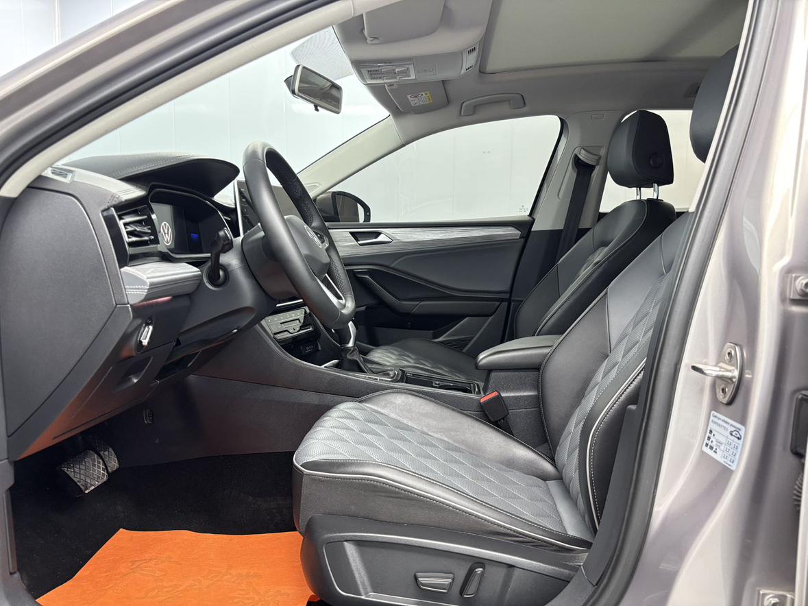 Volkswagen Sagitar 2023 thumb 8