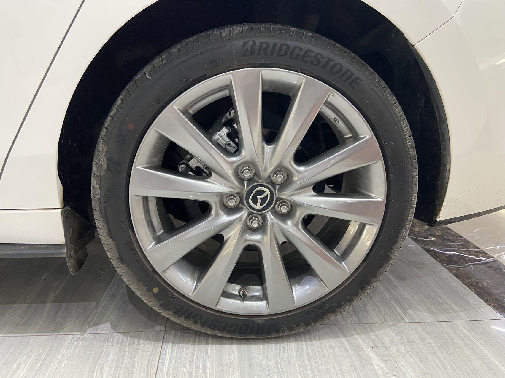 Mazda 3 2022 thumb 5