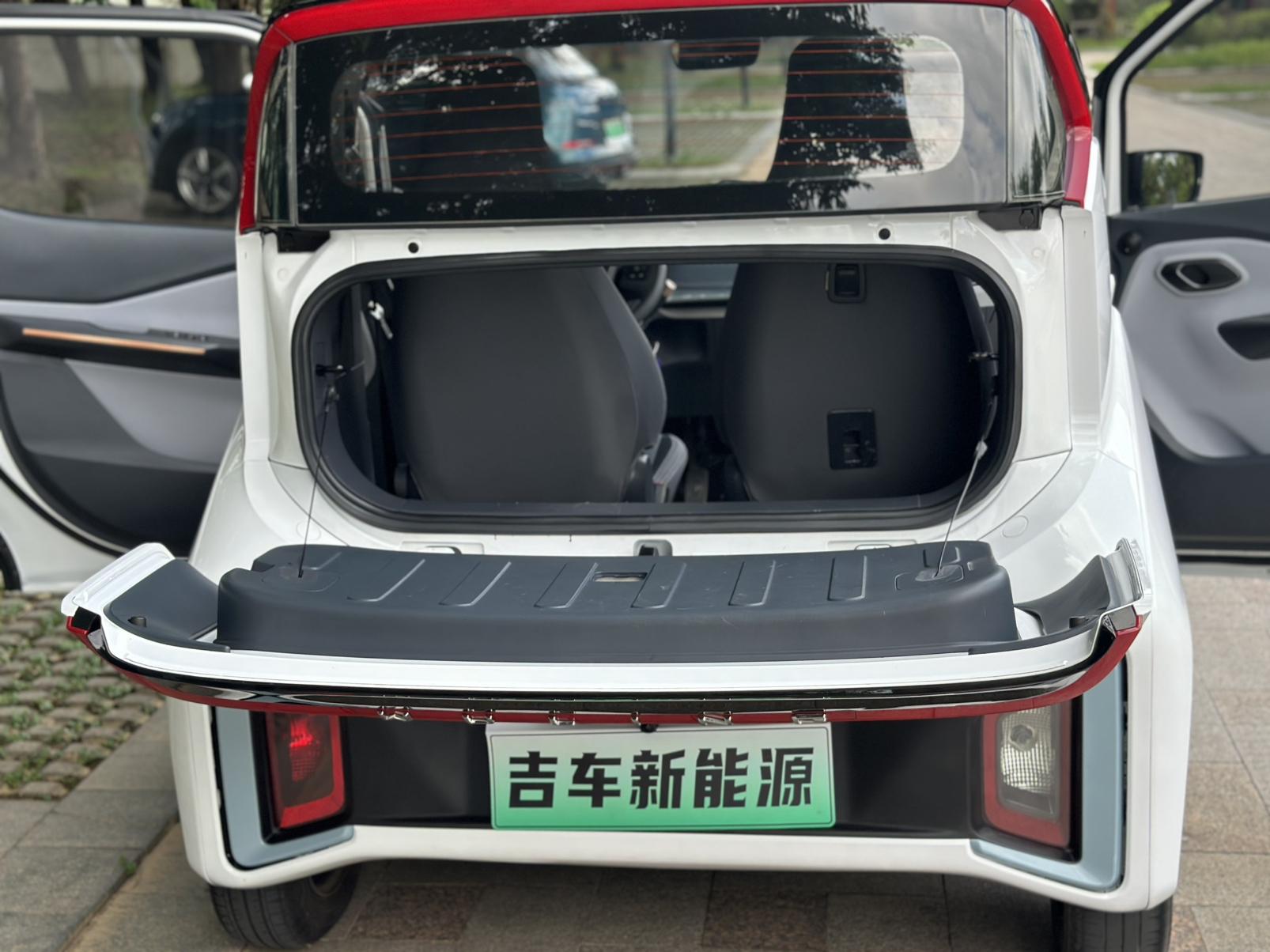 Wuling Nano EV 2021 thumb 9