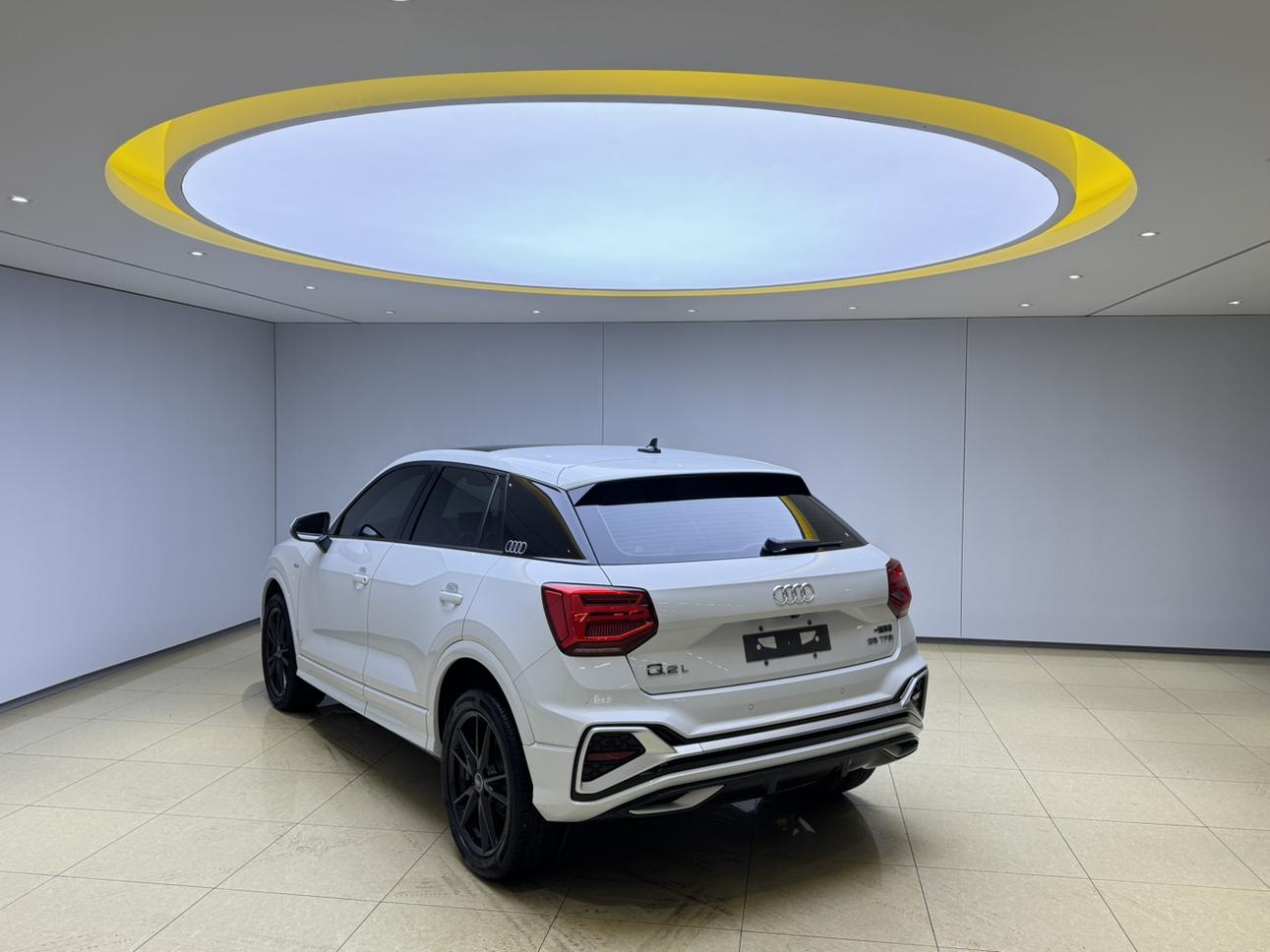 Audi Q2 2022 thumb 2