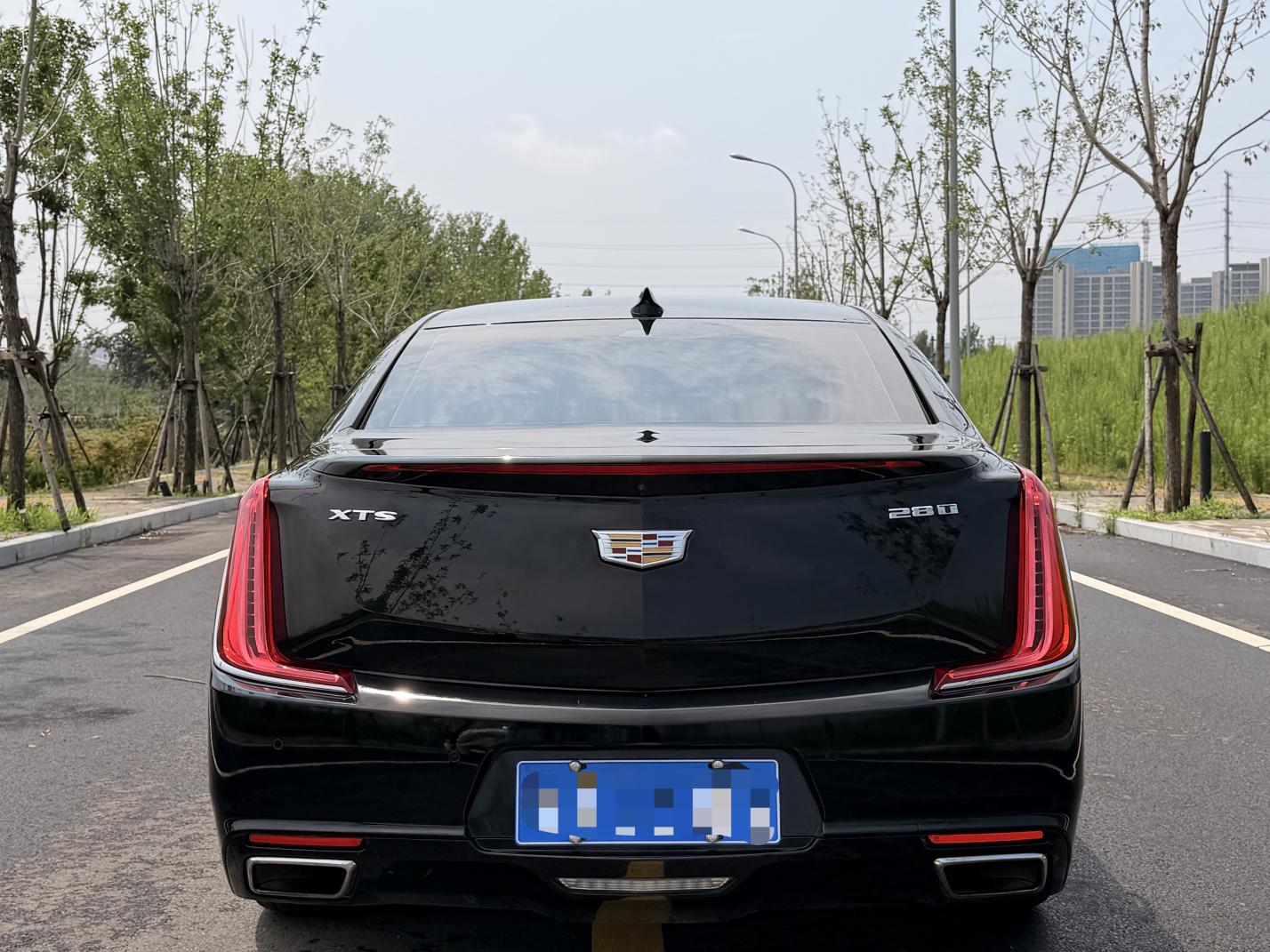 Cadillac XTS 2018 thumb 4