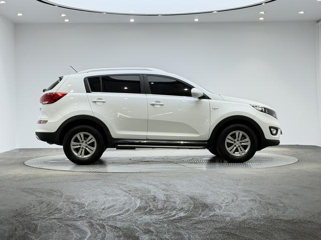Kia Sportage 2016 thumb 6