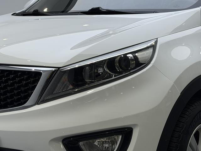 Kia Sportage 2016 thumb 10