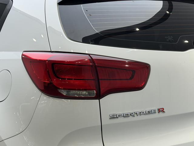 Kia Sportage 2016 thumb 11