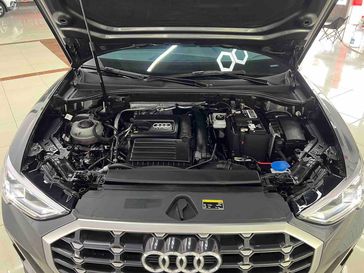 Audi Q3 2022 thumb 6