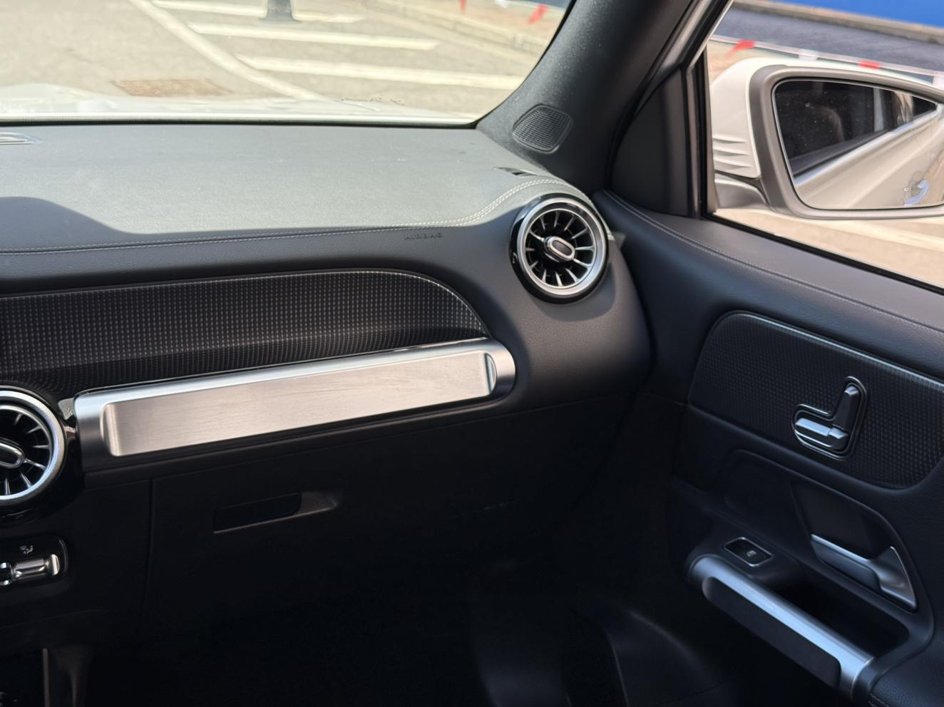 Mercedes-Benz GLB 2020 thumb 8