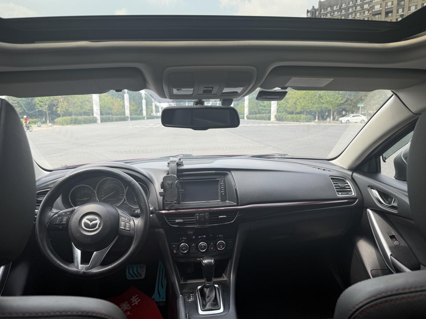 Mazda Atenza 2014 thumb 5