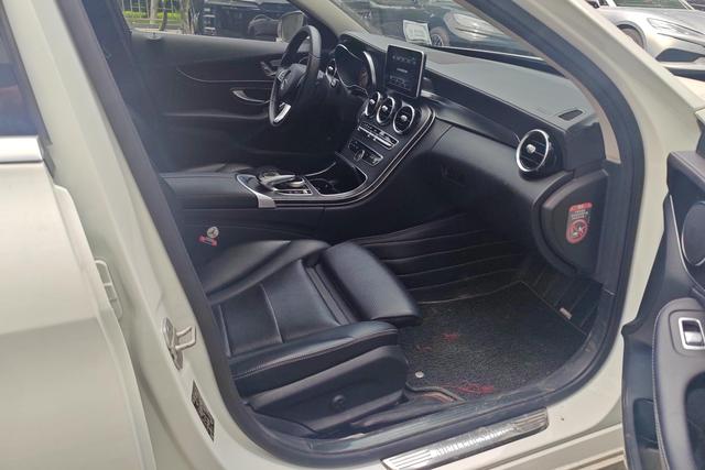 Mercedes-Benz C-Класс 2015 thumb 7