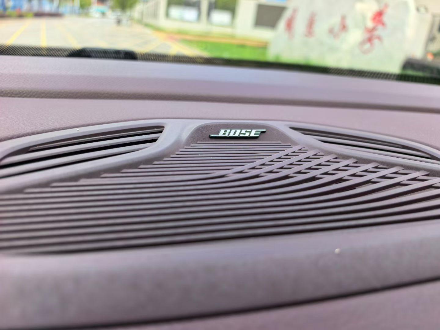 Geely Xingyue L 2021 thumb 5