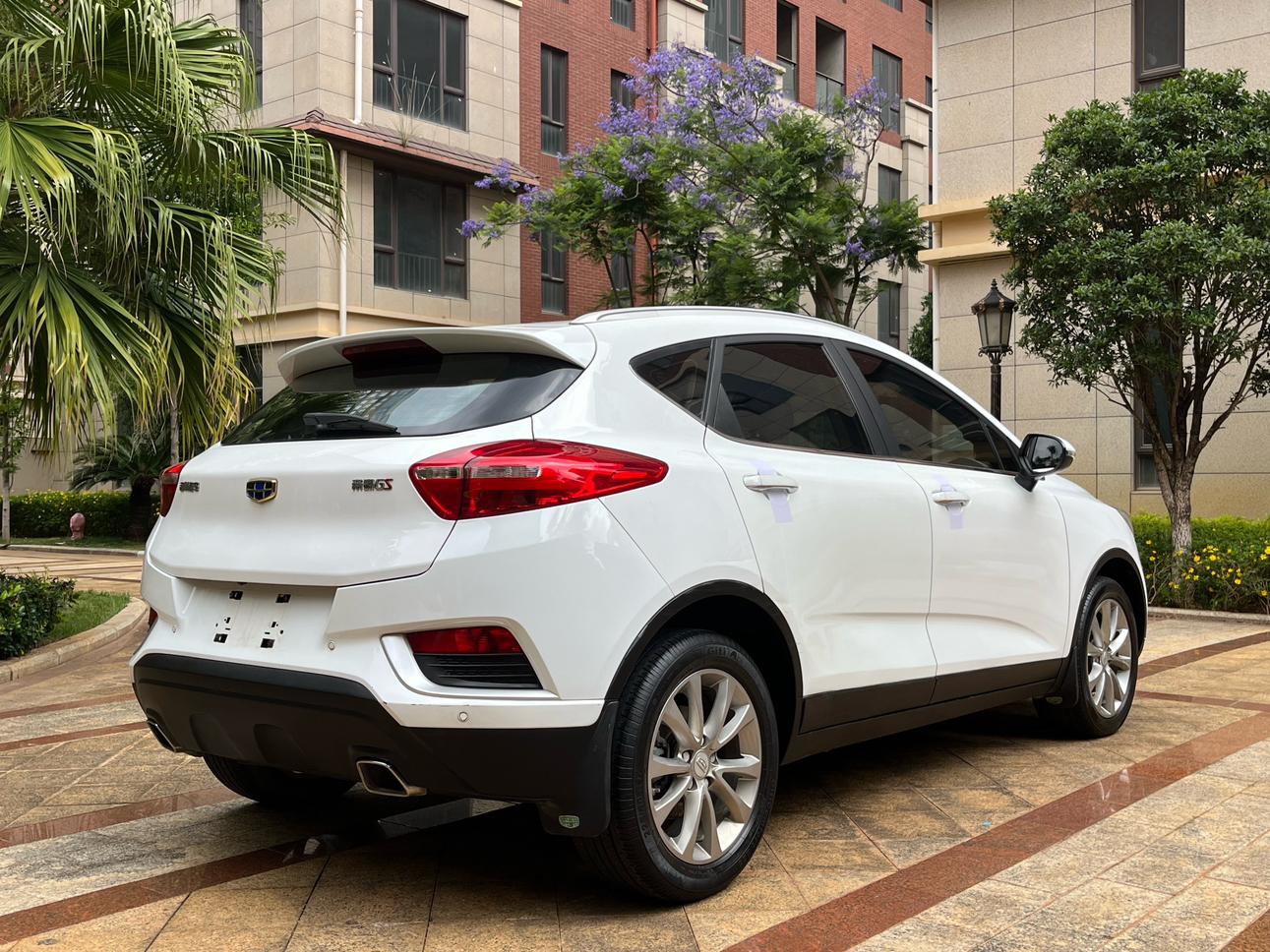 Geely GS 2018 thumb 5