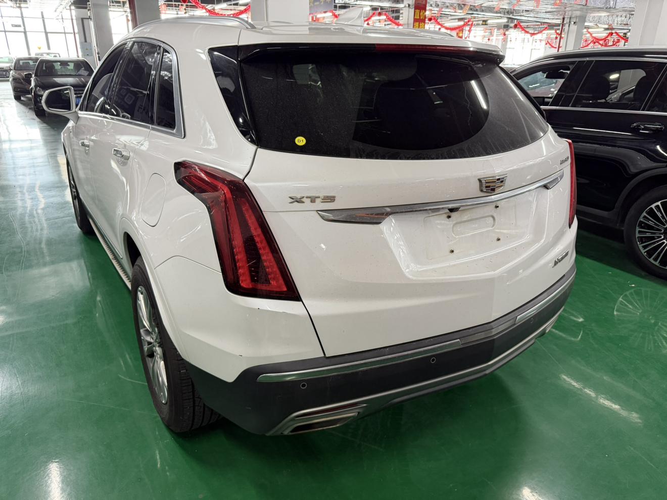 Cadillac XT5 2020 thumb 2