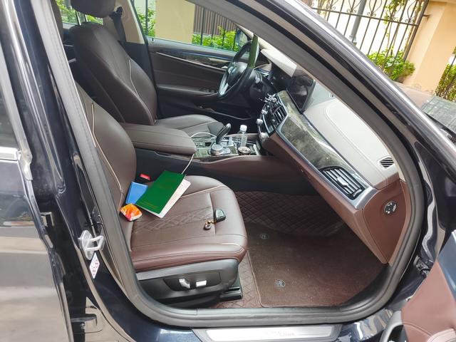 BMW 5 серии 2022 thumb 9