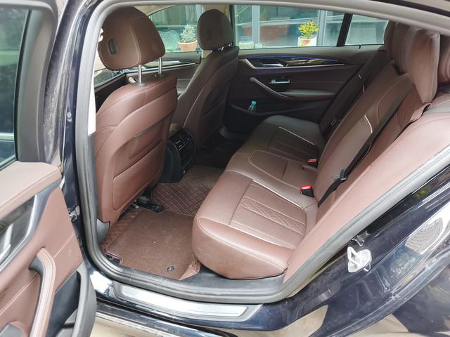 BMW 5 серии 2022 thumb 10