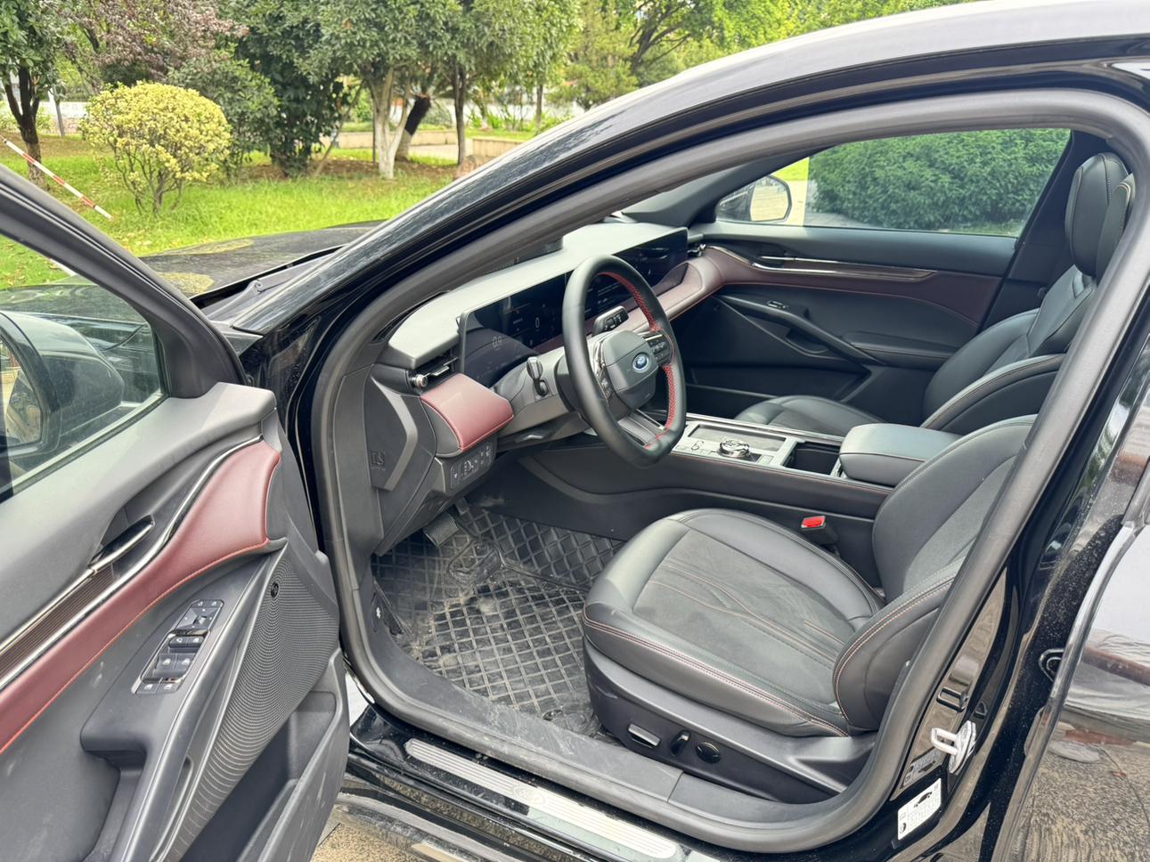 Ford Mondeo 2022 thumb 11