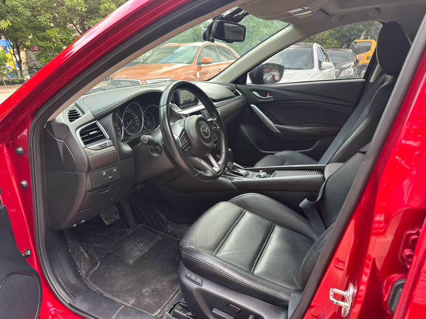 Mazda Atenza 2018 thumb 6