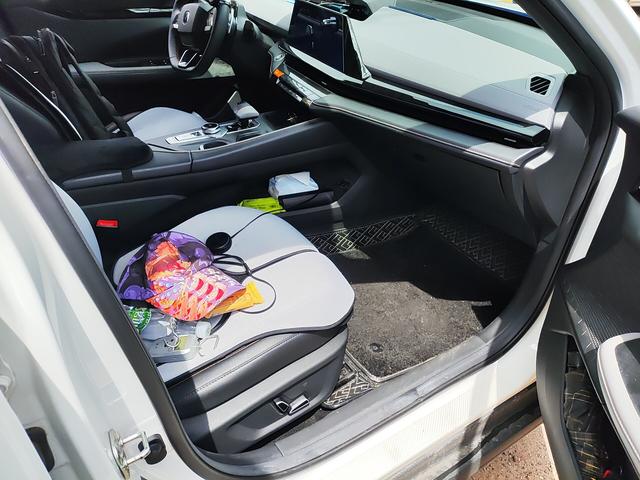 Changan UNI-V 2022 thumb 9