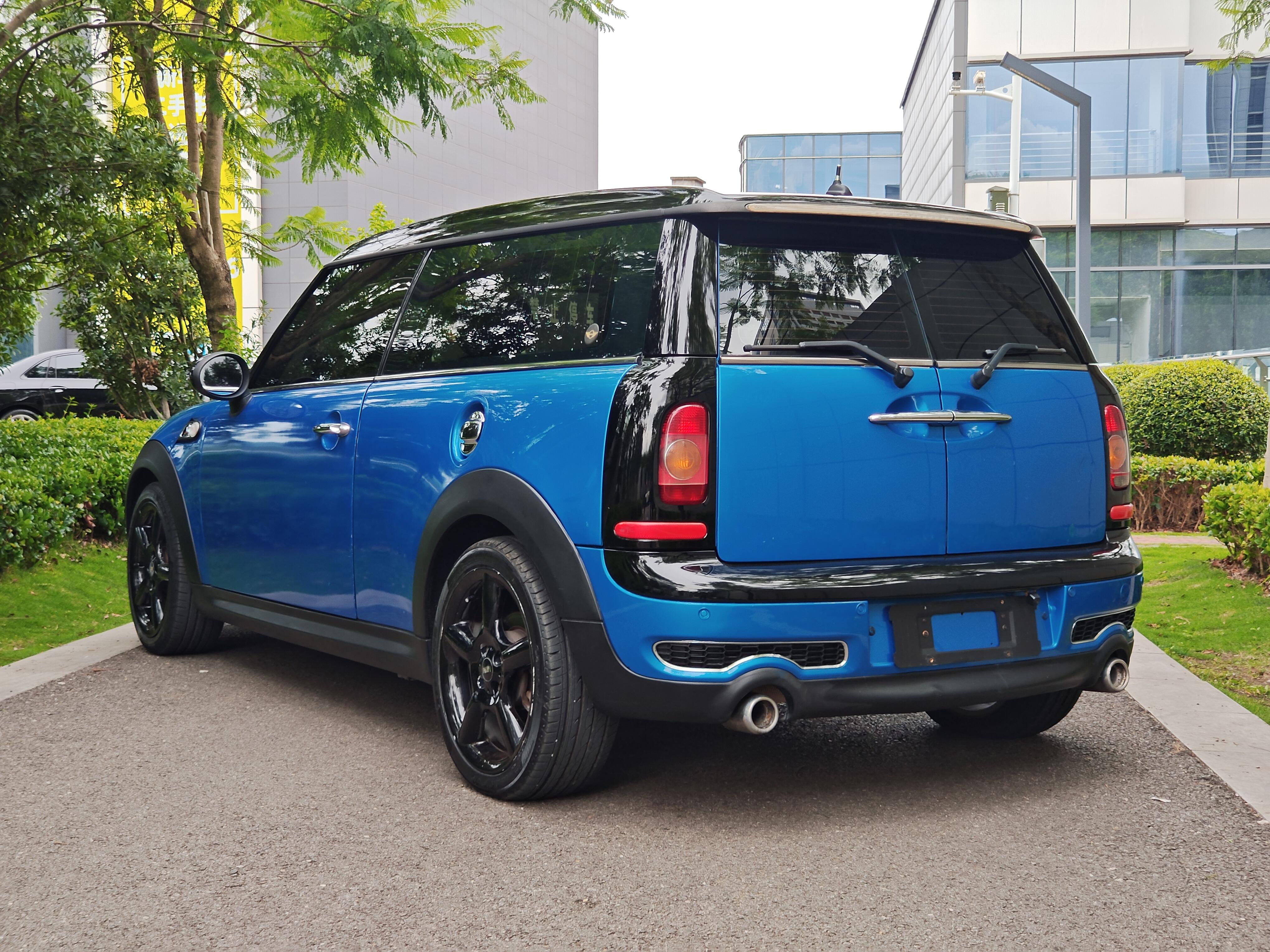 Mini Clubman 2011 thumb 2