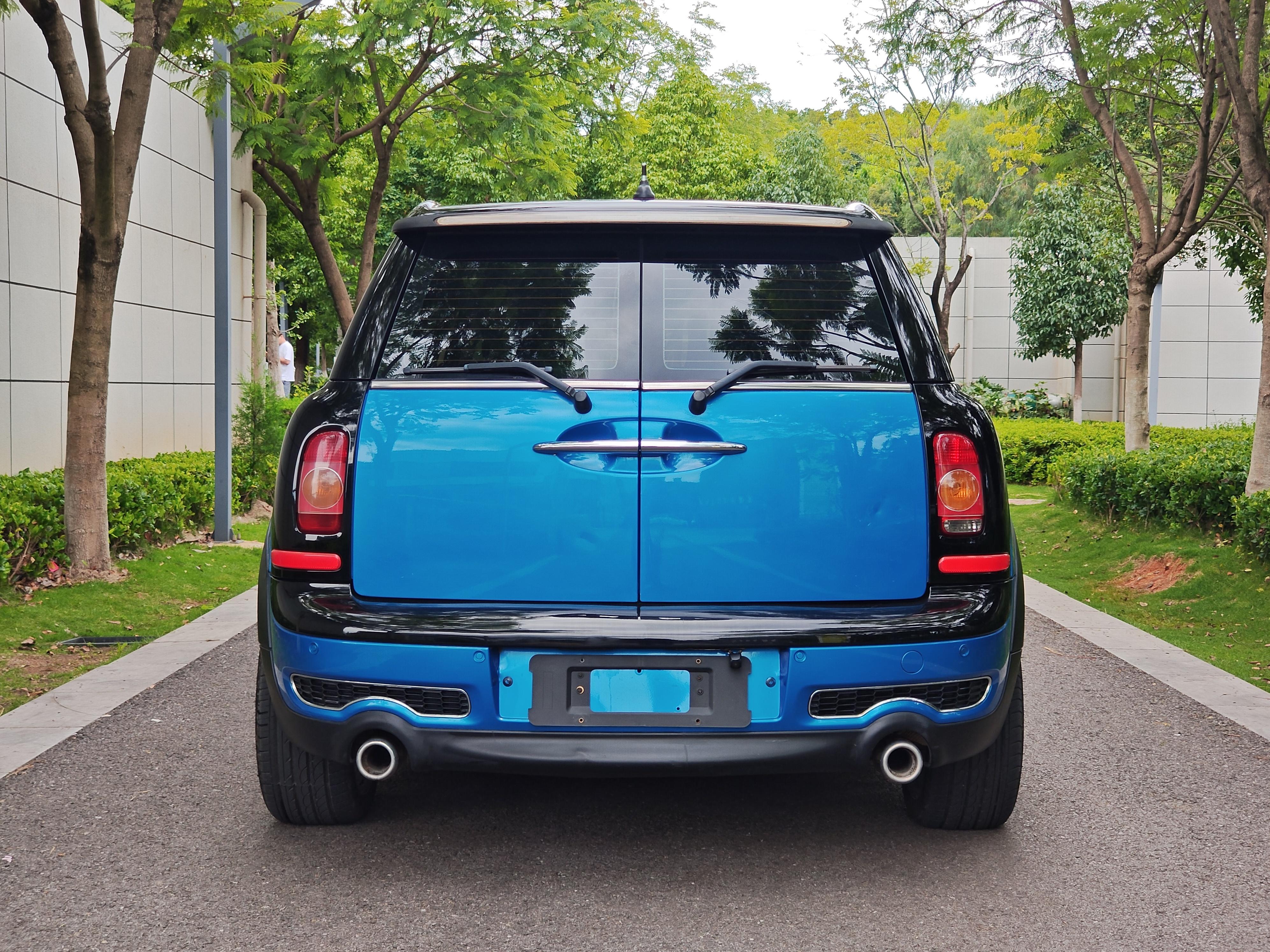 Mini Clubman 2011 thumb 3