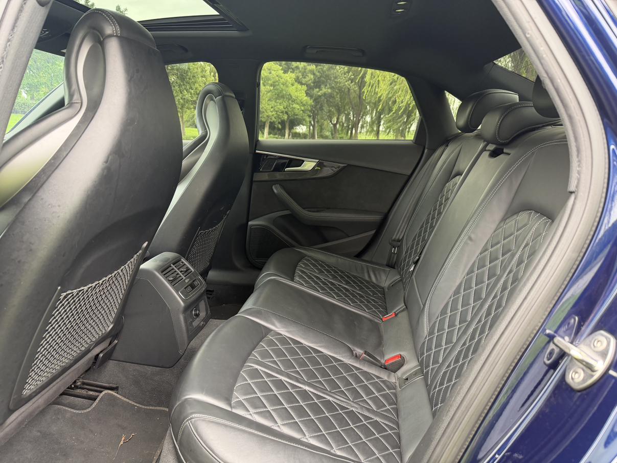 Audi S4 2021 thumb 7