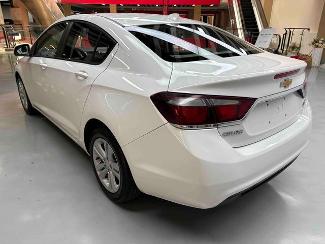 Chevrolet Cruze 2016 thumb 3