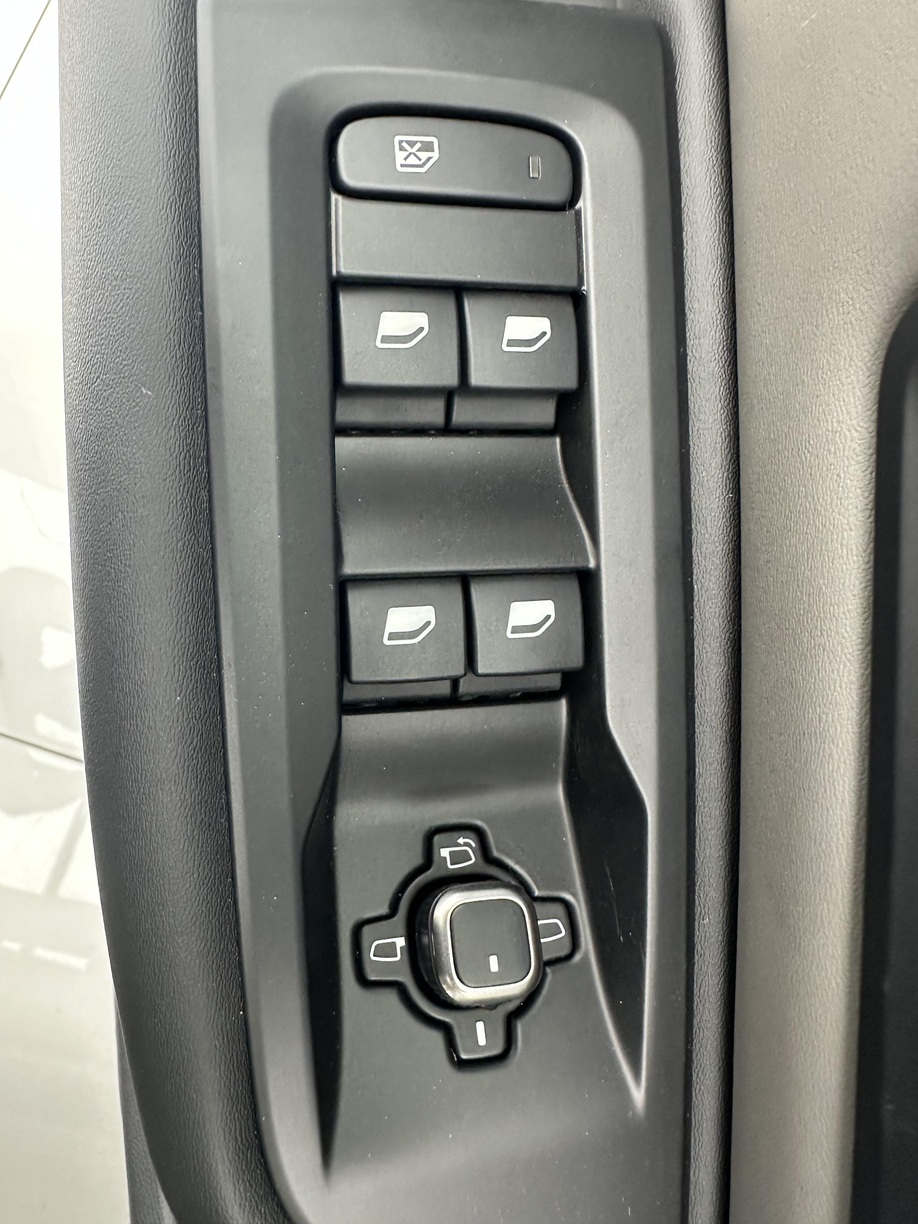 Citroen C5 X 2026 thumb 12