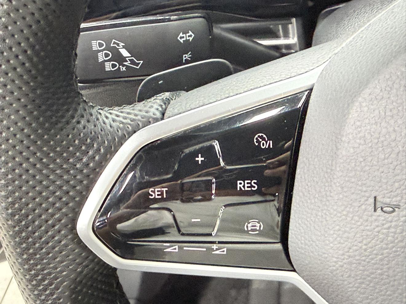 Volkswagen Golf Sportsvan 2022 thumb 7