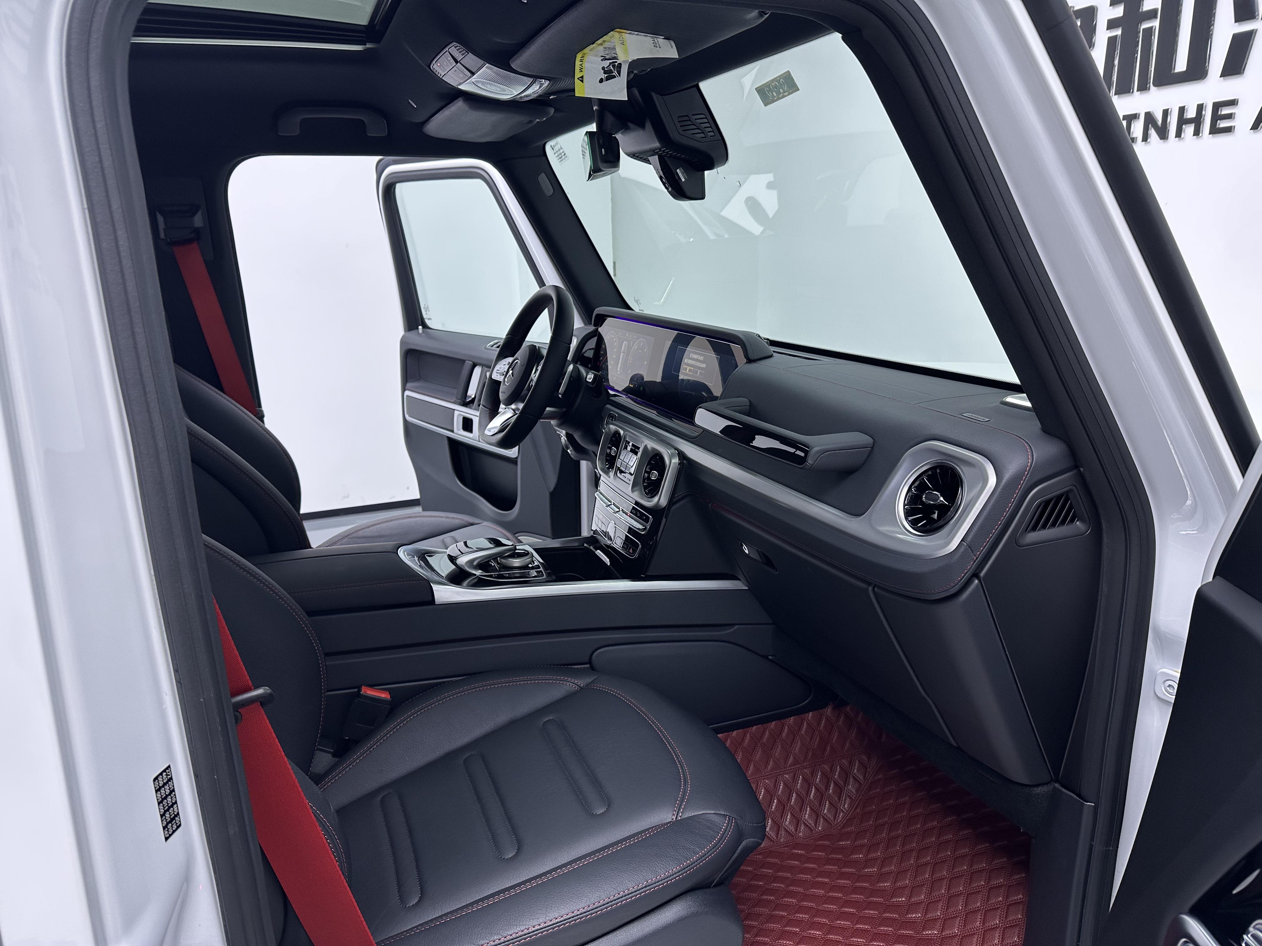Mercedes-Benz G-Класс 2023 thumb 4