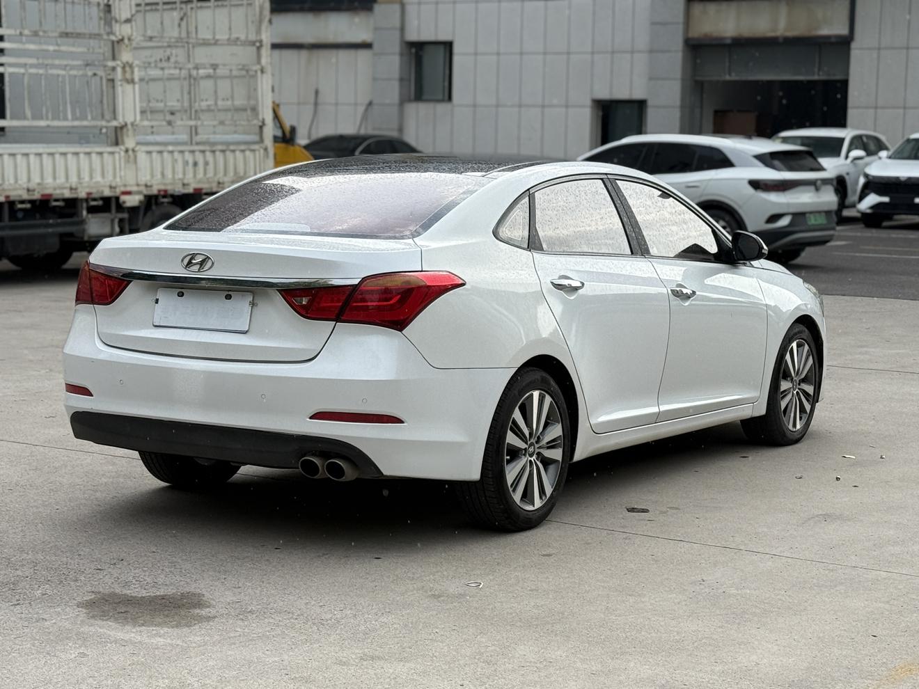 Hyundai Mistra 2014 thumb 4