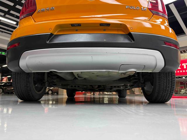 Volkswagen Polo 2012 thumb 12