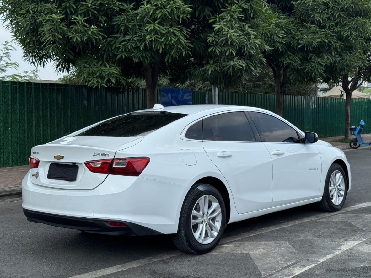 Chevrolet Malibu 2018 thumb 4