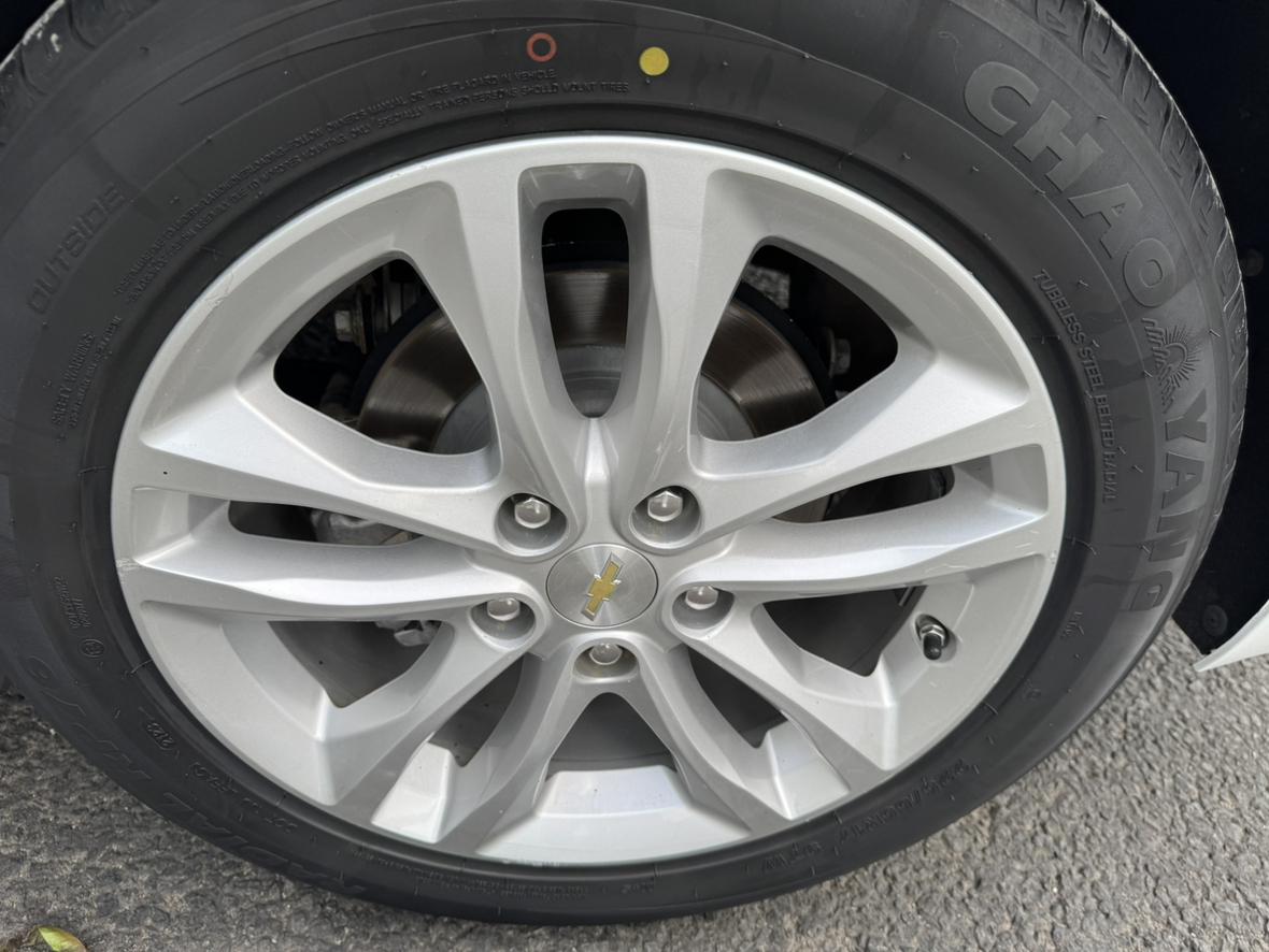 Chevrolet Malibu 2018 thumb 8