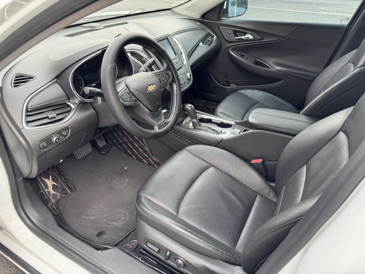 Chevrolet Malibu 2018 thumb 11