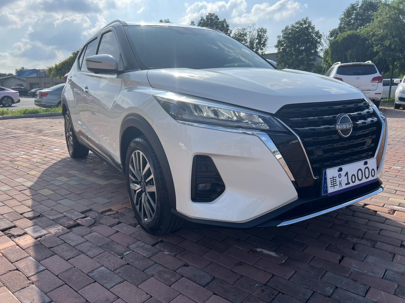 Nissan Kicks 2023 thumb 11
