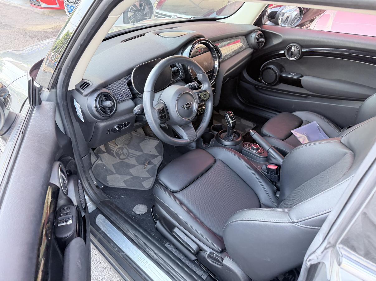 Mini Hatch 2022 thumb 7