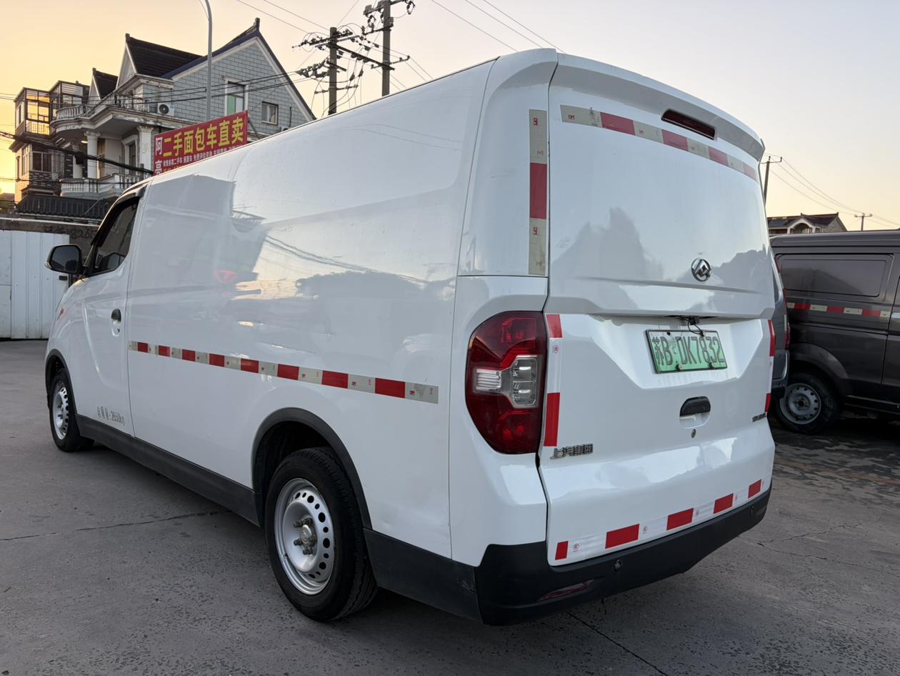 Maxus EV30 2022 thumb 2