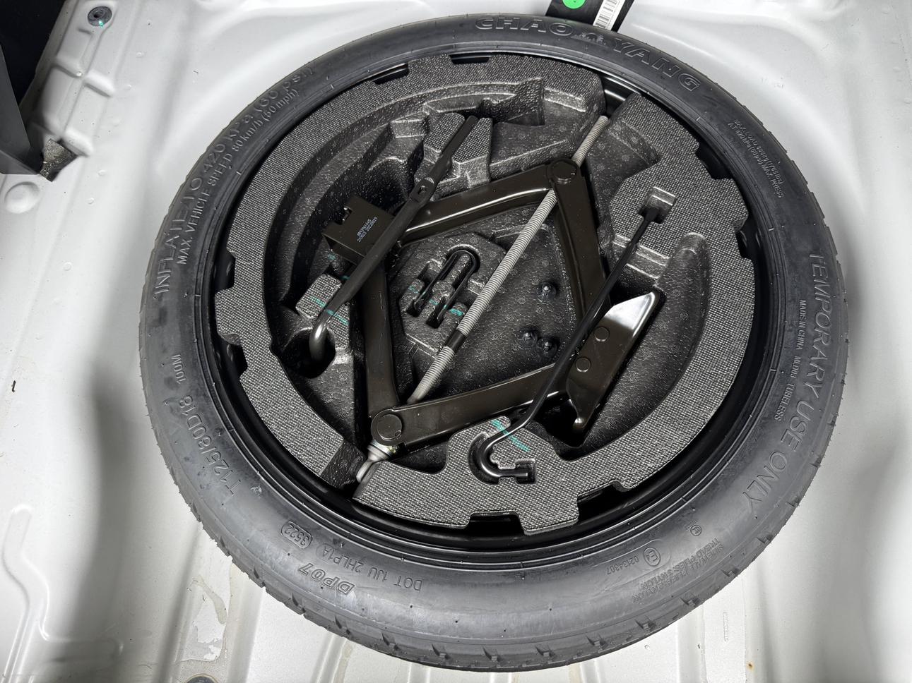 Geely Xingyue L 2021 thumb 9