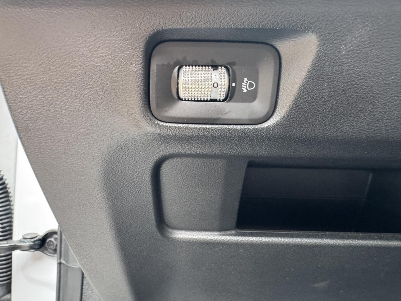 Geely Xingyue L 2021 thumb 10