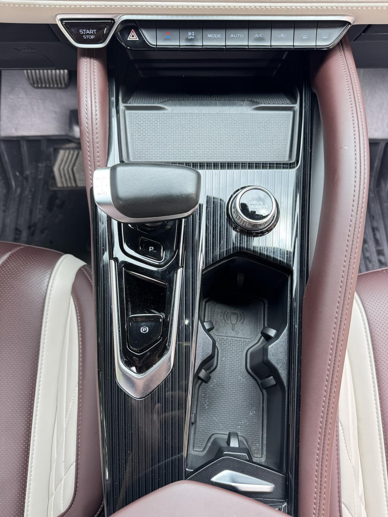 Geely Xingyue L 2021 thumb 12