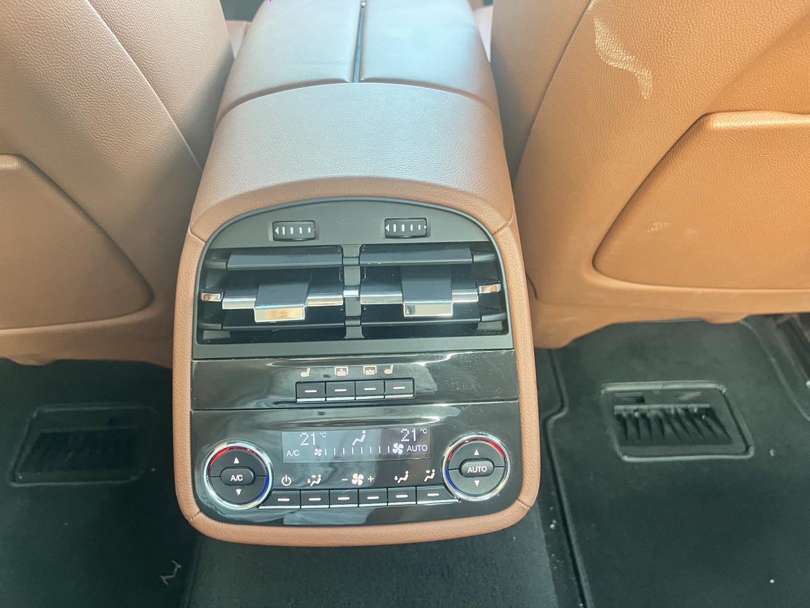 Maserati Zong Cai 2013 thumb 9