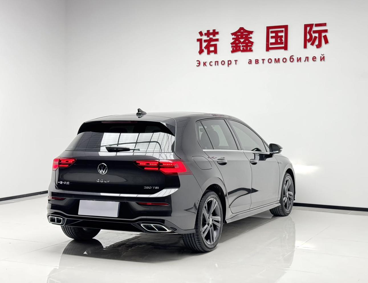 Volkswagen Golf Sportsvan 2023 thumb 4
