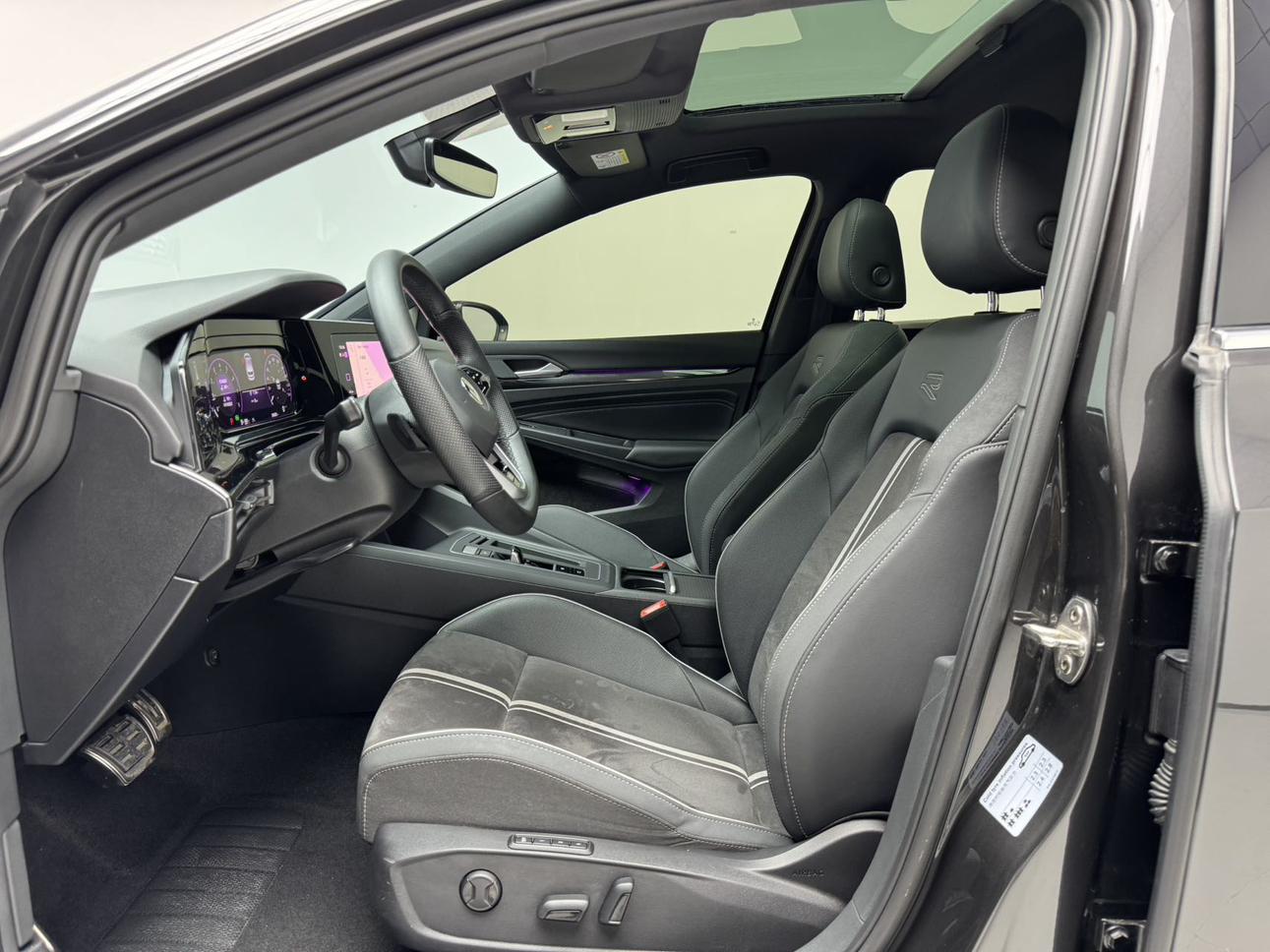 Volkswagen Golf Sportsvan 2023 thumb 9