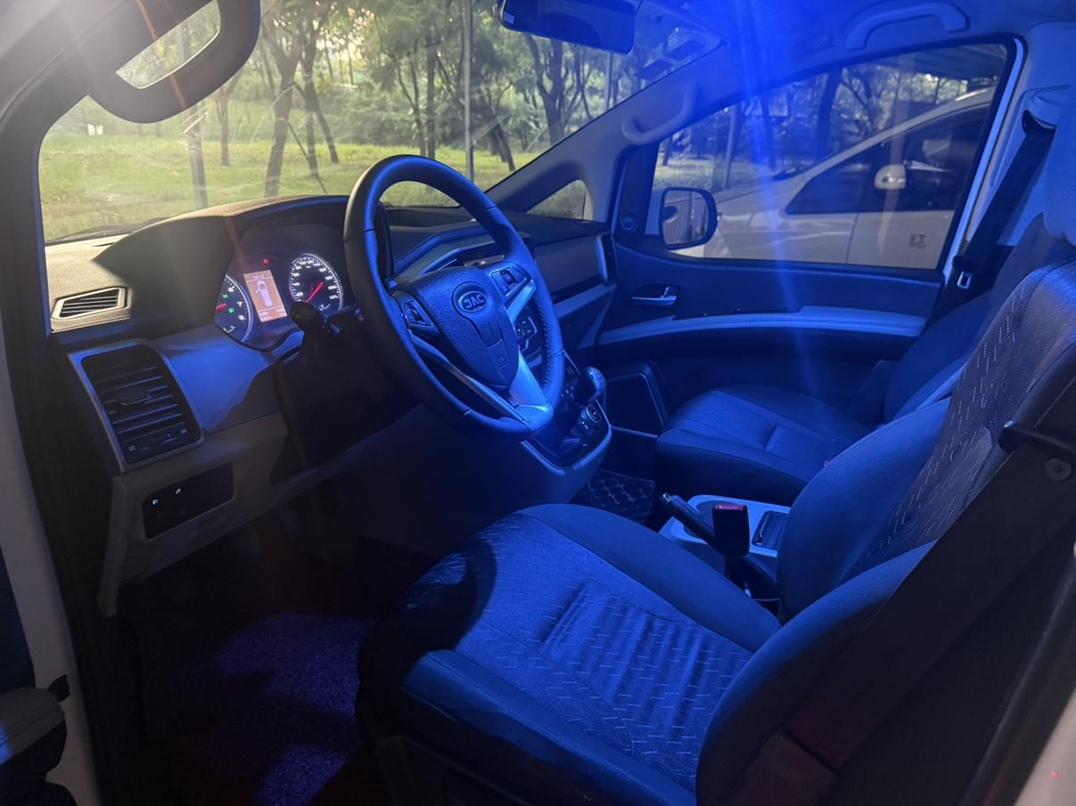 JAC Refine M4 2019 thumb 10