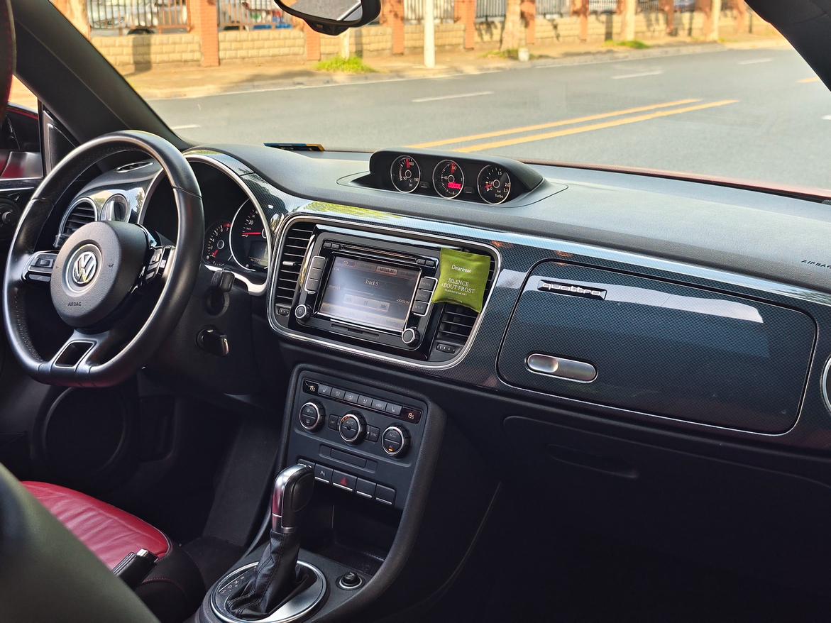 Volkswagen Beetle 2013 thumb 10